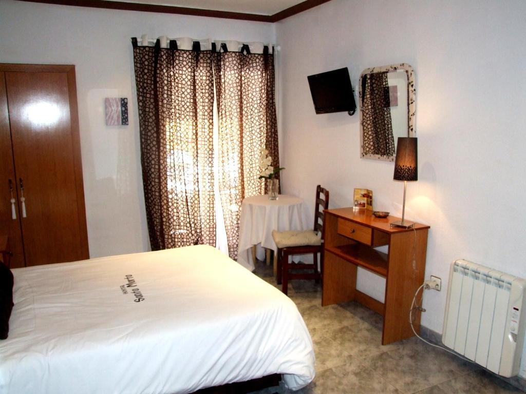 Hostal Santa Marta Aranjuez Exterior photo