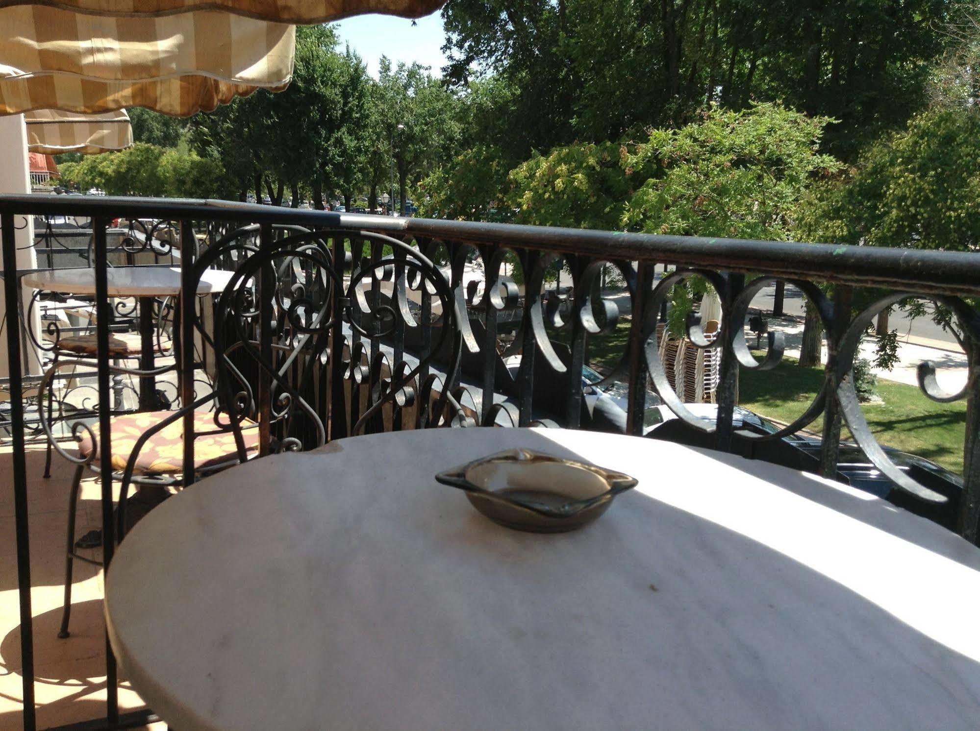 Hostal Santa Marta Aranjuez Exterior photo