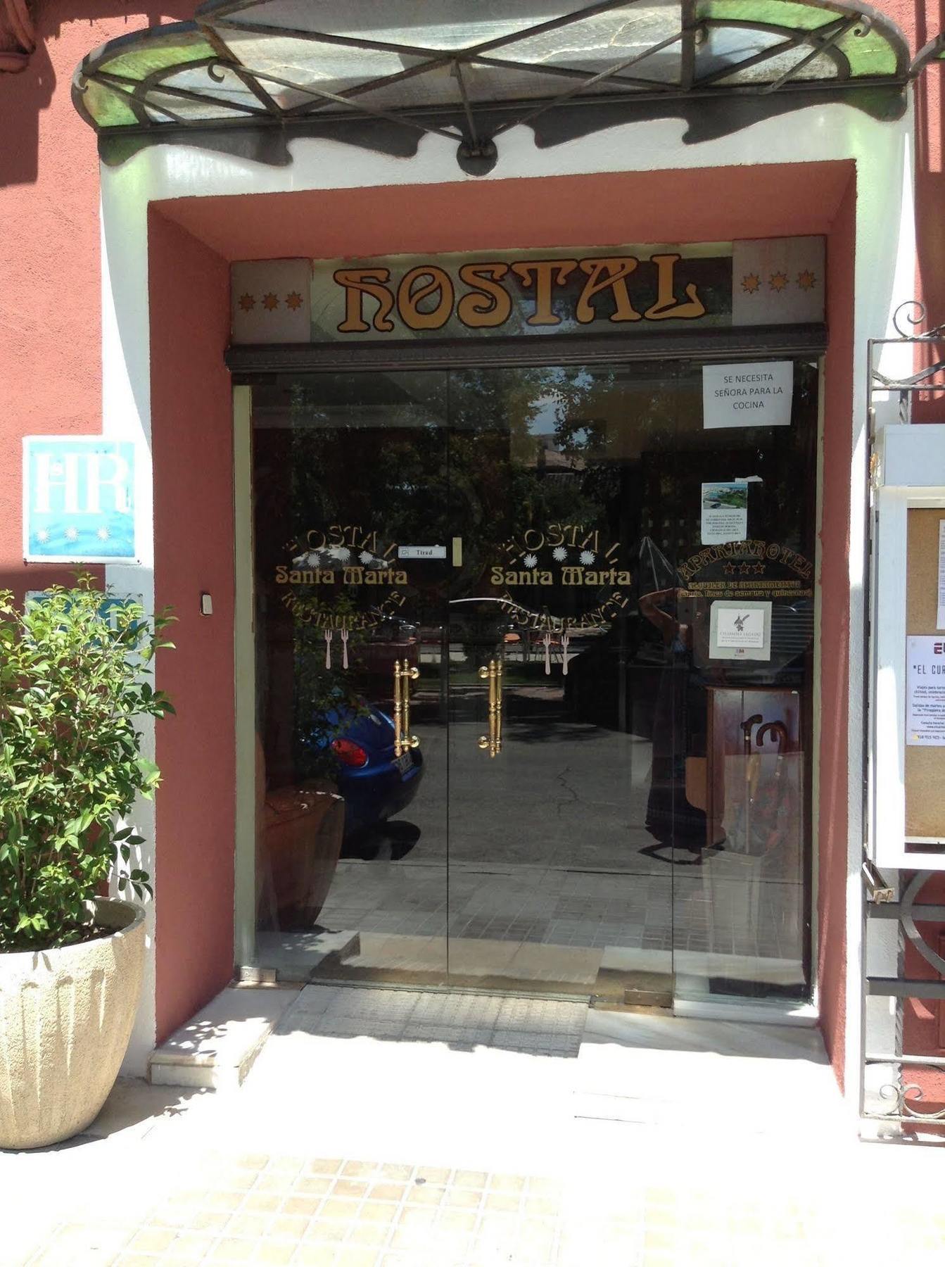 Hostal Santa Marta Aranjuez Exterior photo